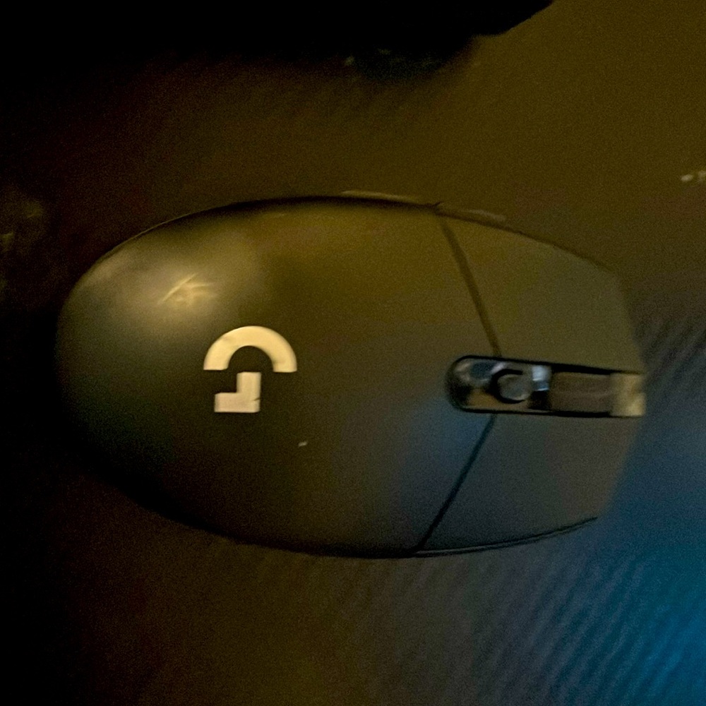 Used$95 Razer 60% Gaming Keyboard and a Logitech Wireless Gaming Mouse for sell.